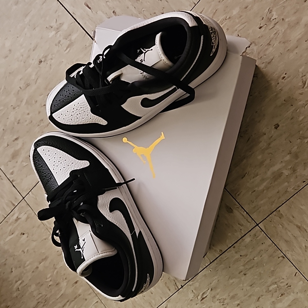 Air Jordan Sneakers
